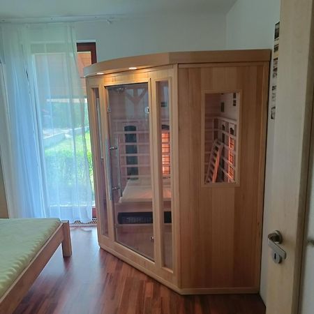 Relaxklub Villa S Wellness Tremosna Dış mekan fotoğraf