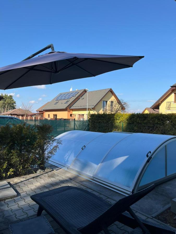 Relaxklub Villa S Wellness Tremosna Dış mekan fotoğraf