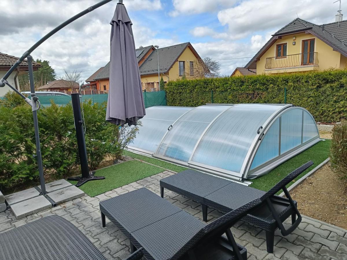 Relaxklub Villa S Wellness Tremosna Dış mekan fotoğraf