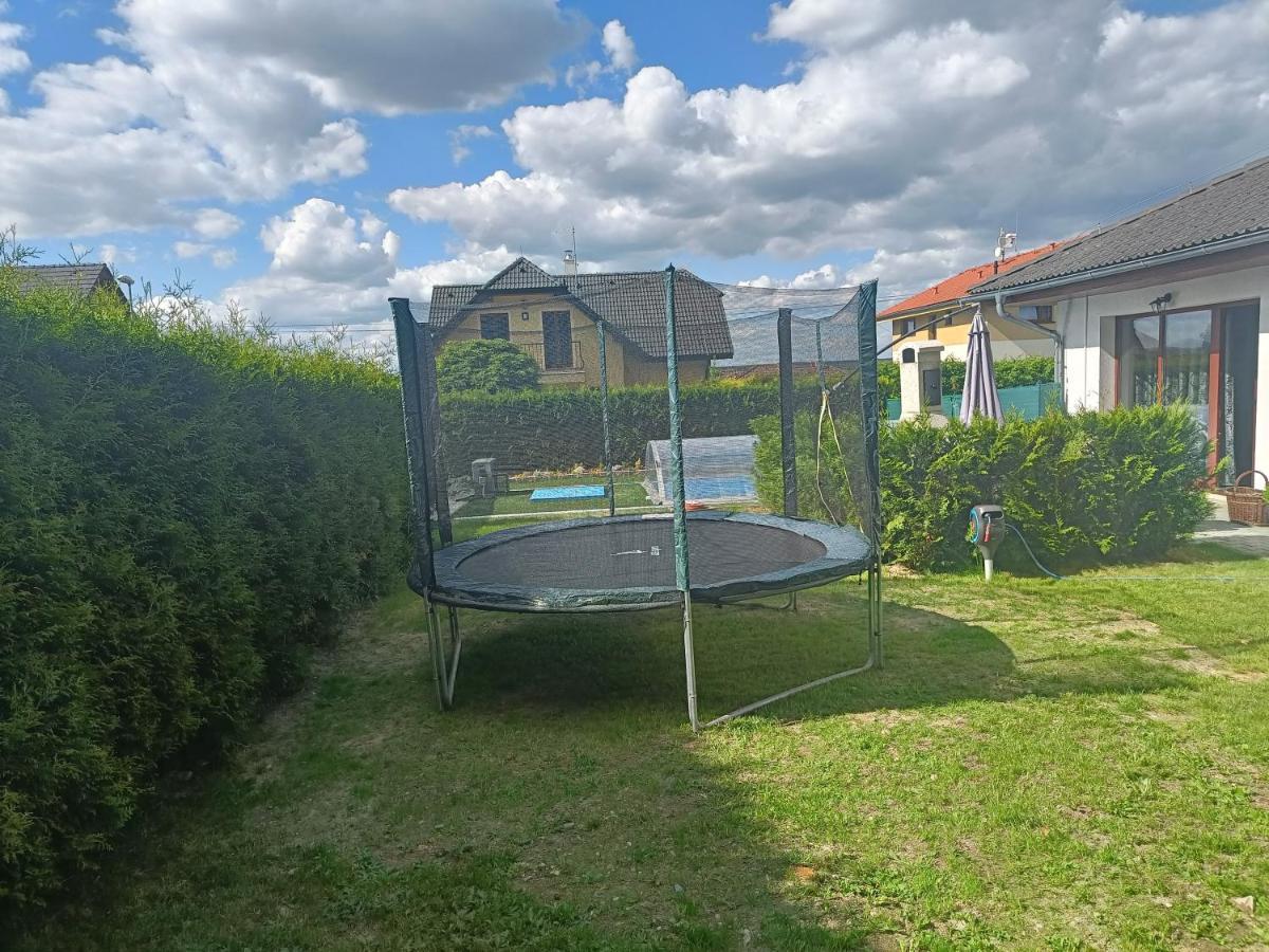 Relaxklub Villa S Wellness Tremosna Dış mekan fotoğraf