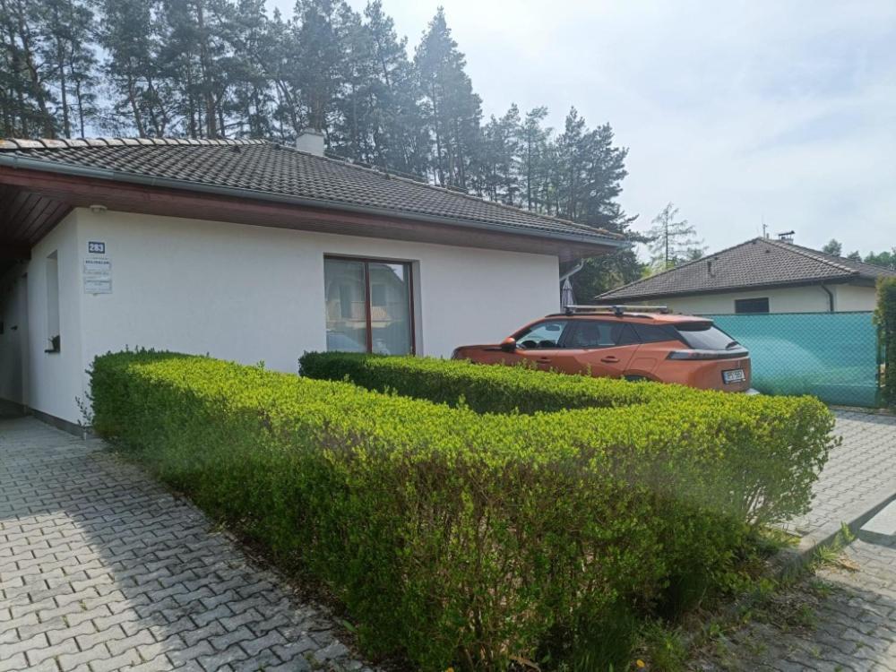 Relaxklub Villa S Wellness Tremosna Dış mekan fotoğraf